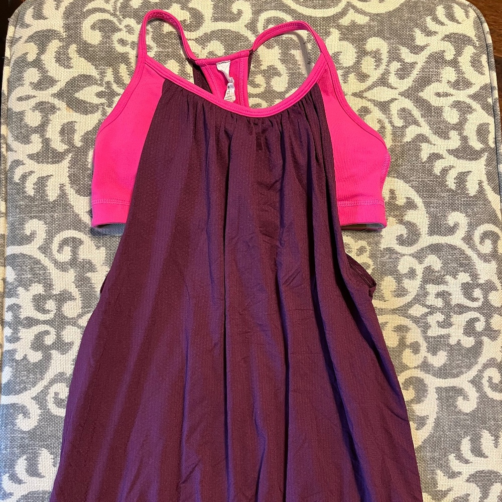 Lululemon cutout tank